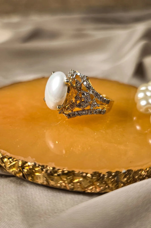Chandni Cabochon Ring