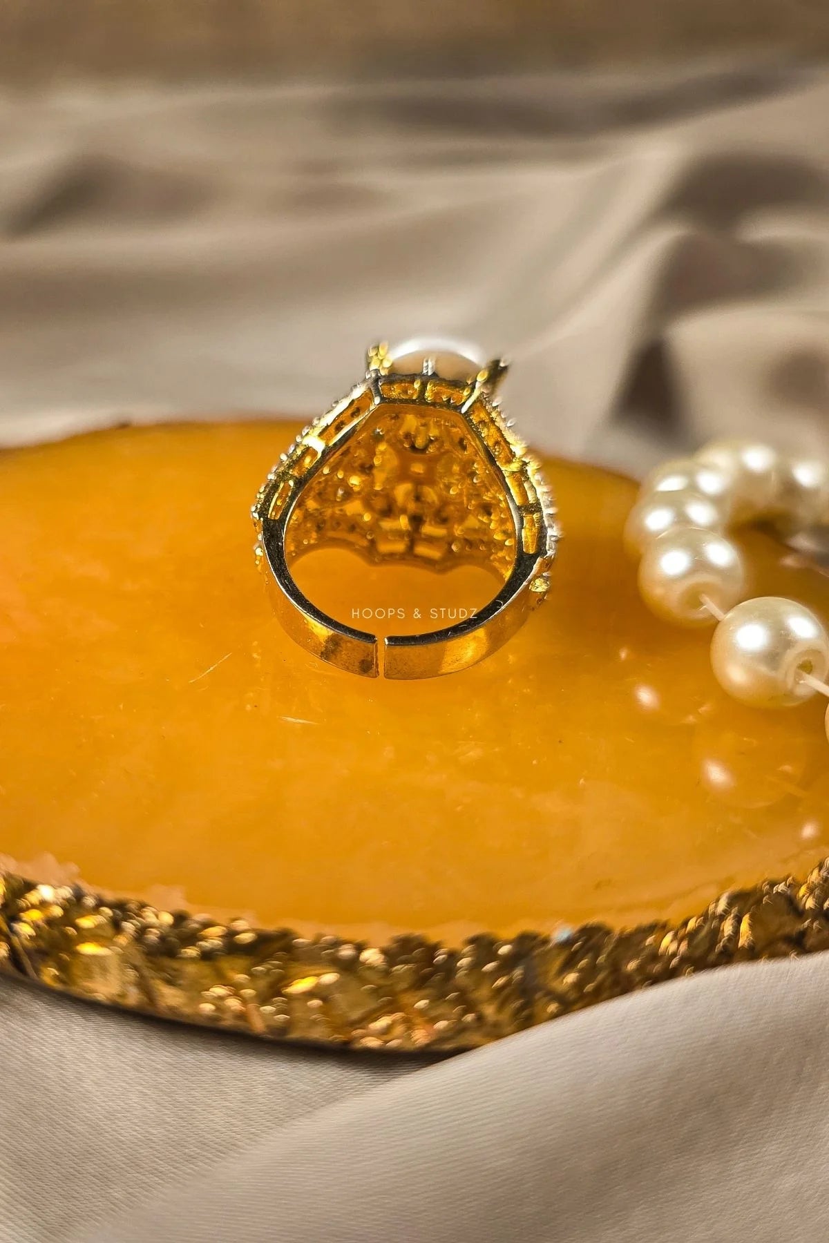 Chandni Cabochon Ring