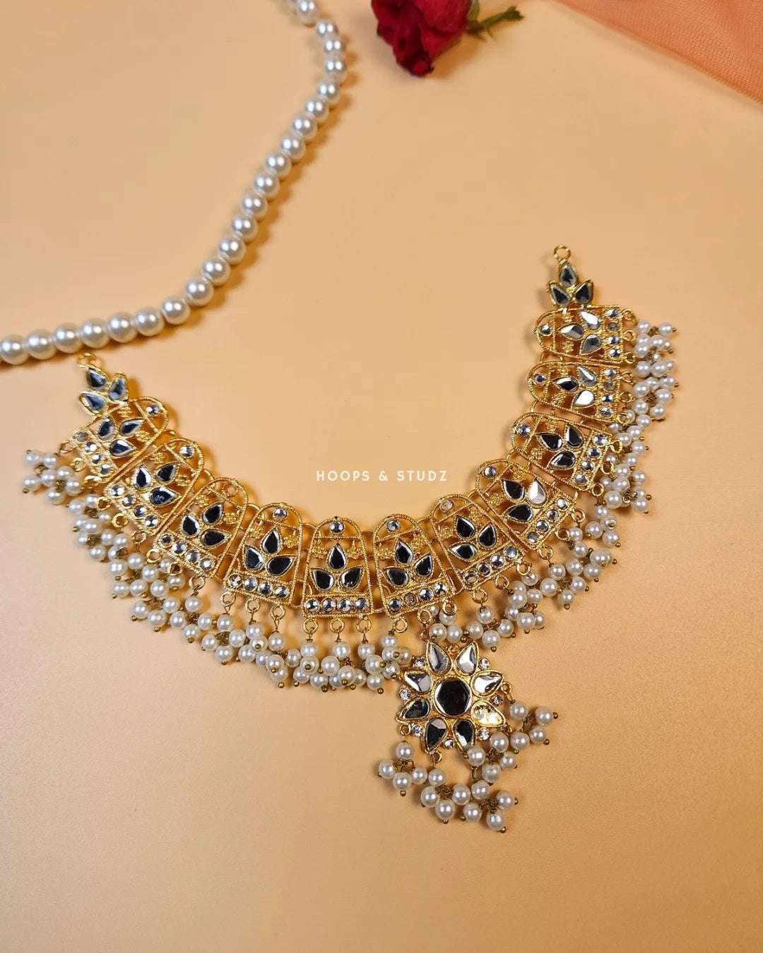 Yasaman Thappa Kundan Choker Set