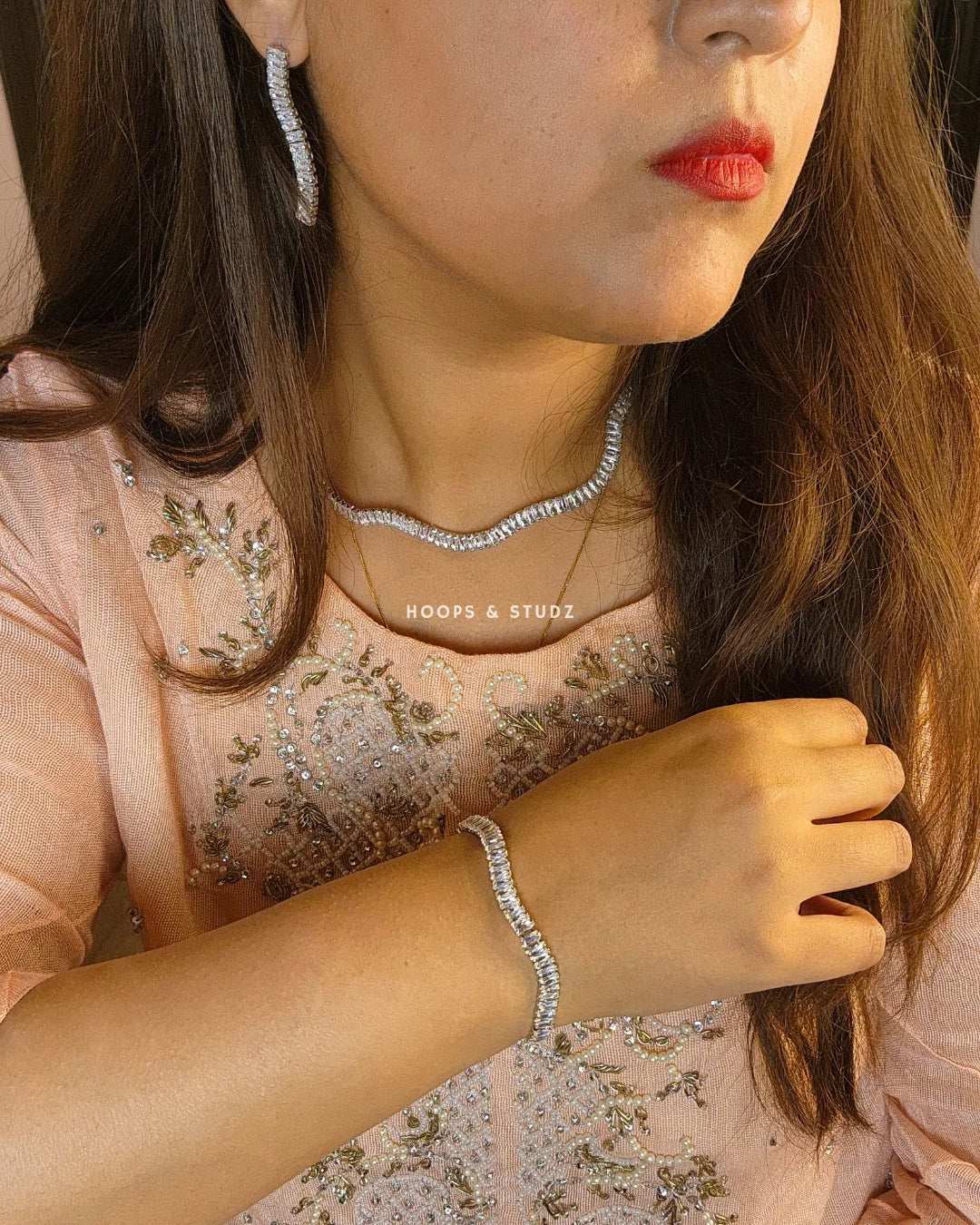 Stella modern bridal jewellery set