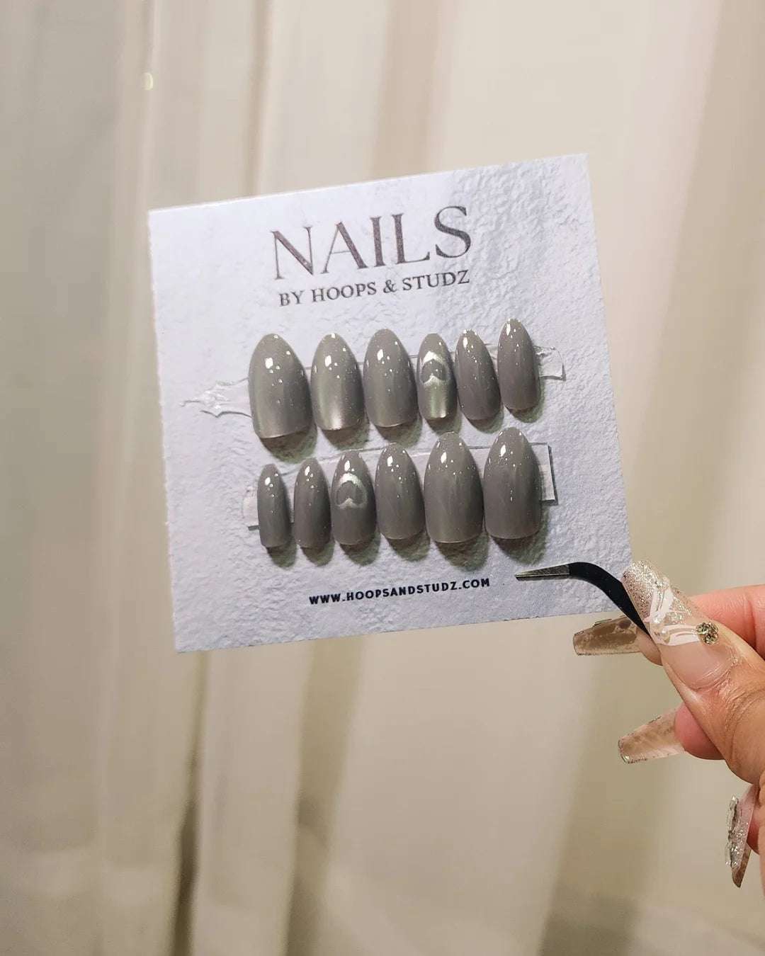 Cat eye Heart Silver Press on Nails - N0