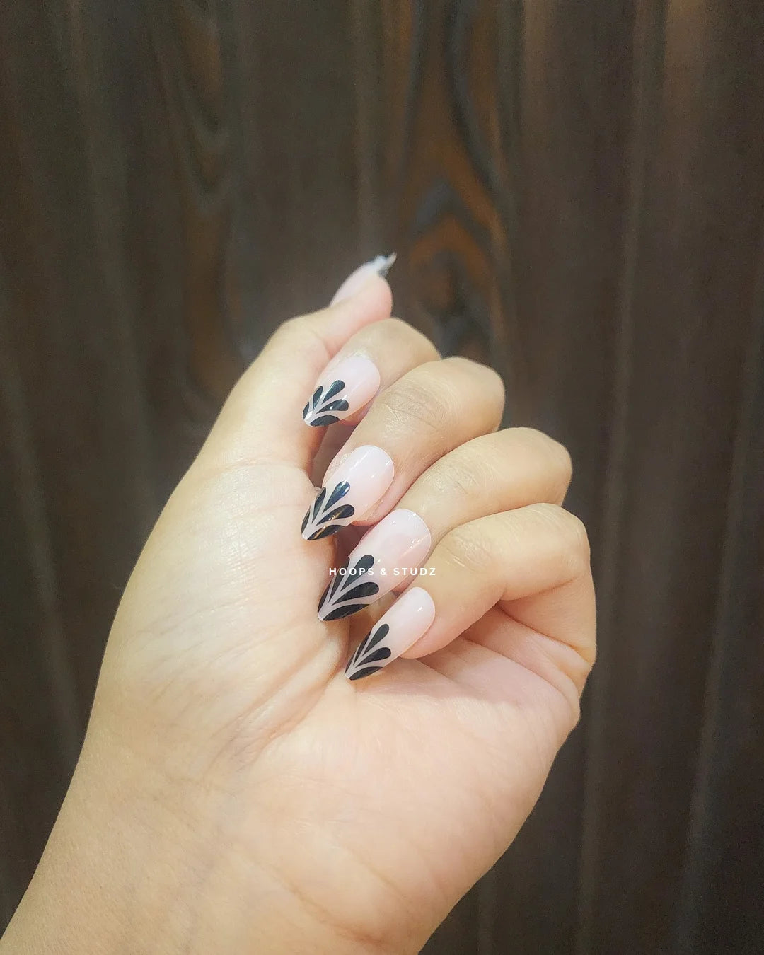 Design Tips Almond Shape Press on Nails - N014