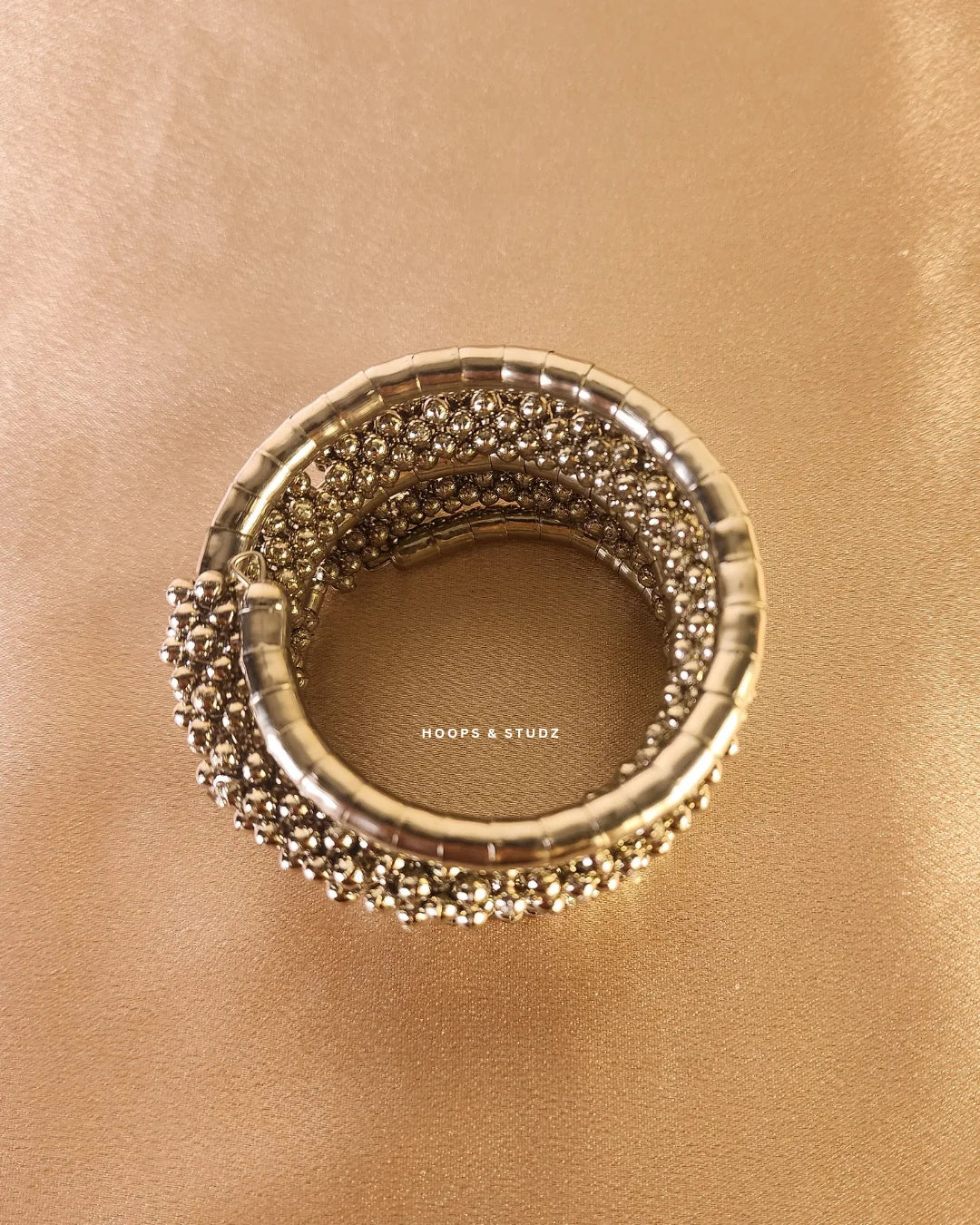 Zarlish Tribal Cuff - Hand Accesory
