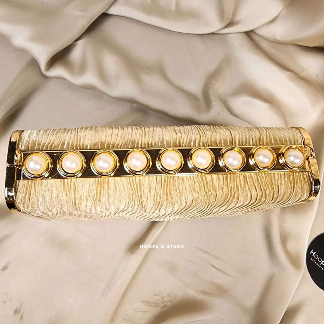 Anastasia Clutch Purse- Cream