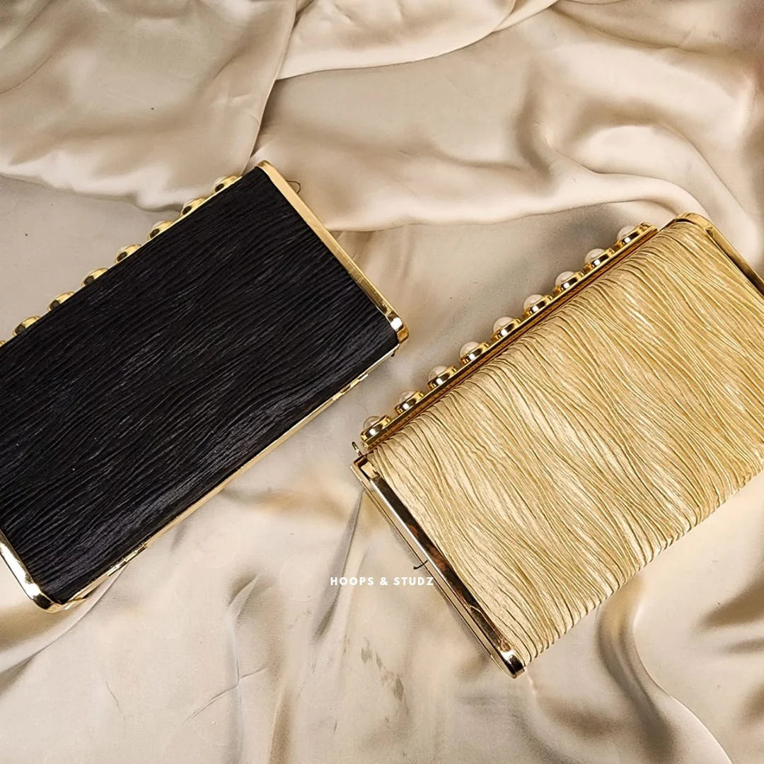Anastasia Clutch Purse- Cream