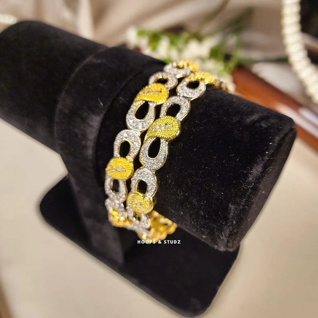 Mehr Gold Silver Bangles
