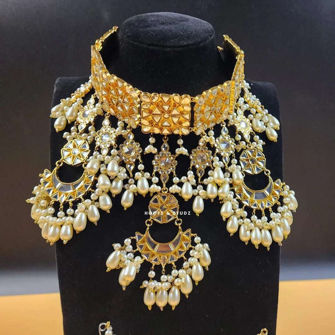 Maheer- Kundan Bridal Set