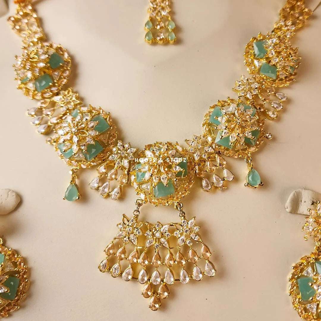 Anya Zircon Jewelry Set