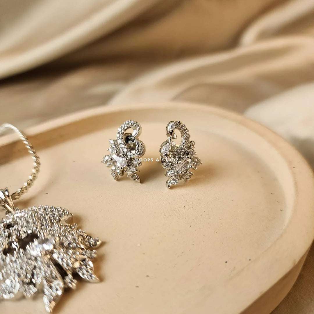 Umesa Pendant Set