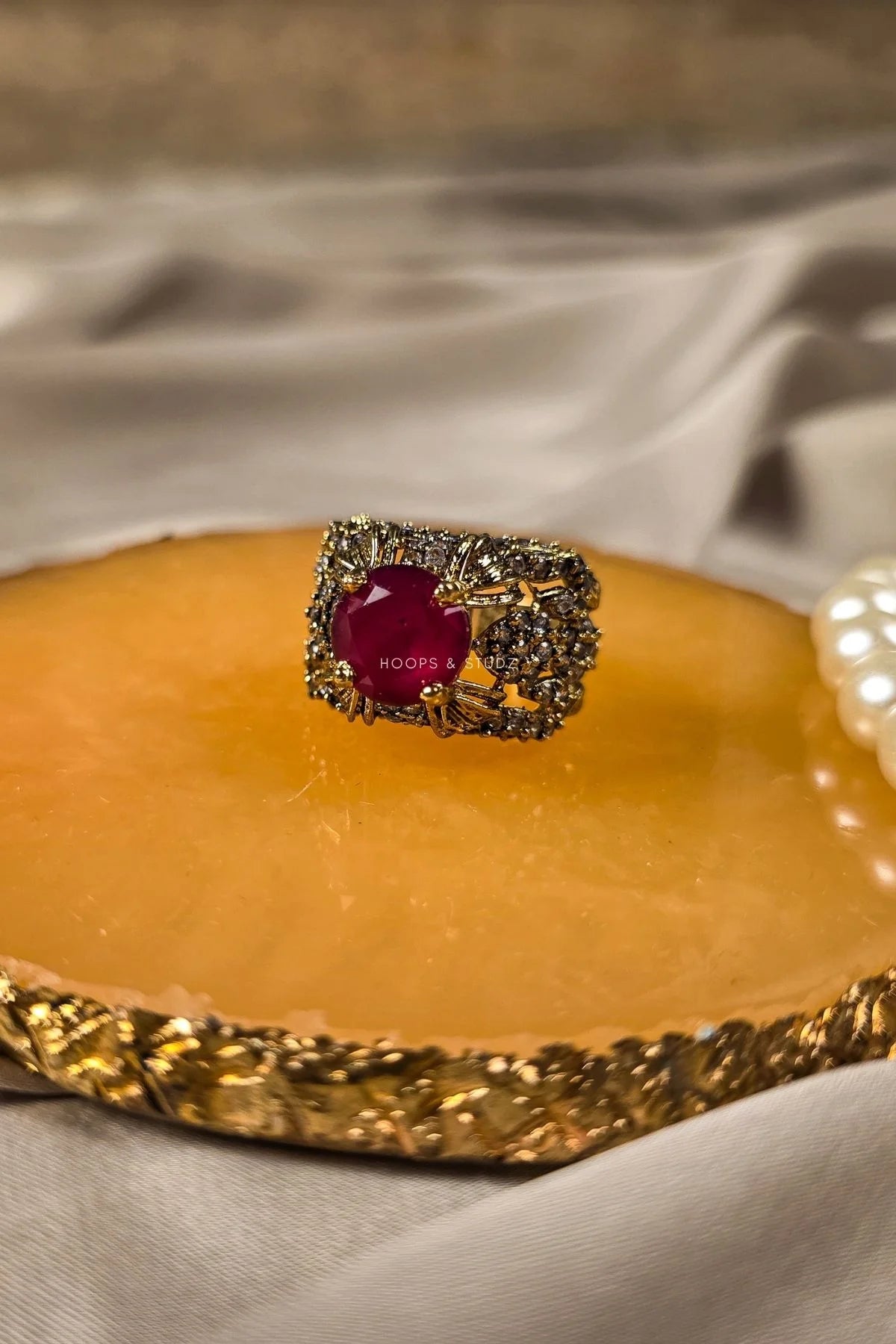 Almas Vintage Stone Ring