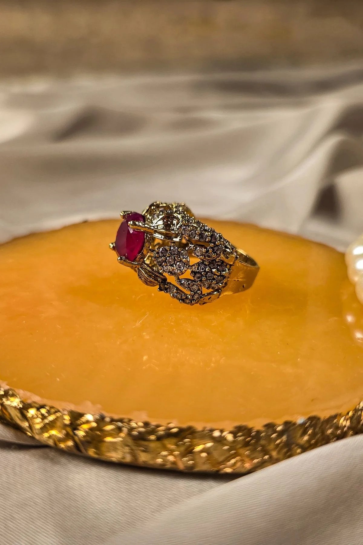 Almas Vintage Stone Ring