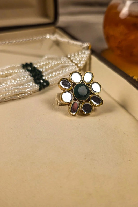 Phool Kundan Choker Jewelry Set- Green and White