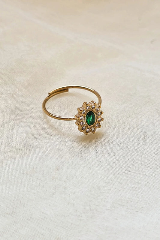 Zamarud Flower Ring