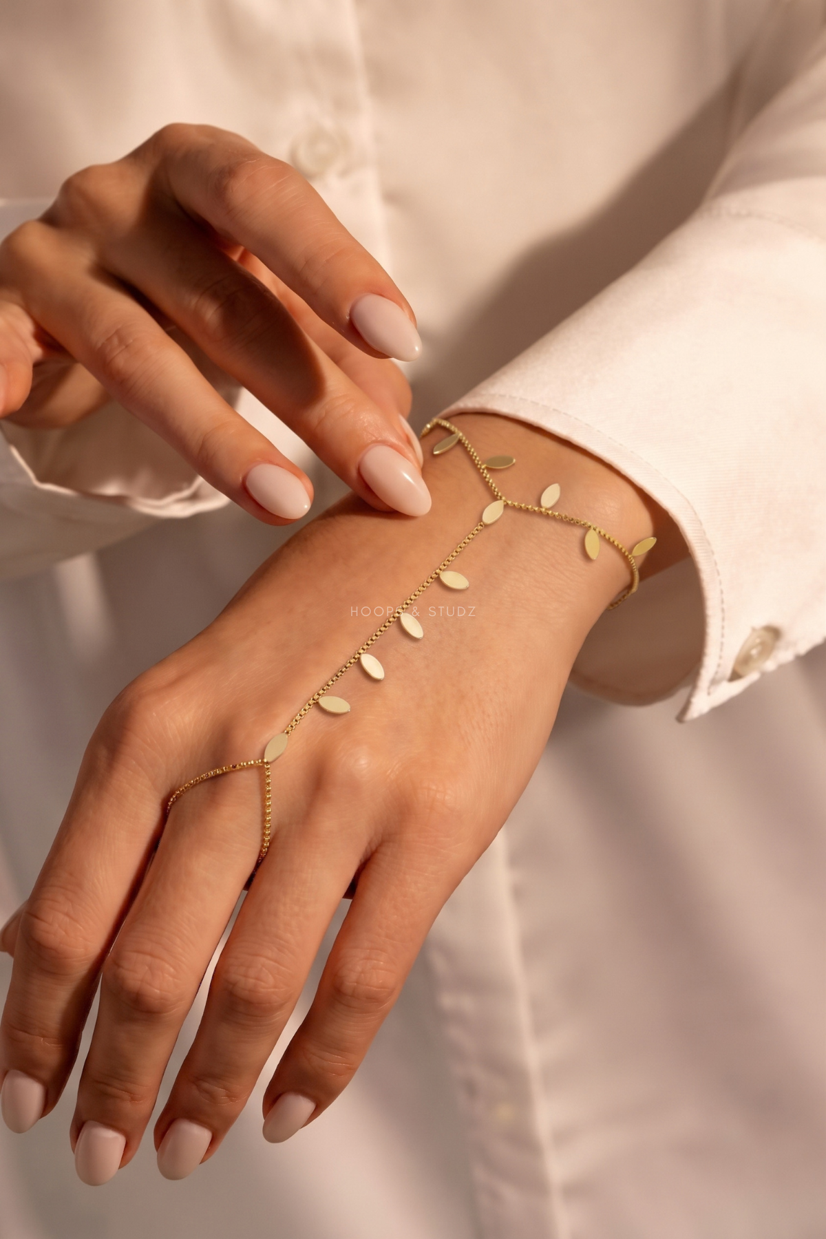 Leafy Ringlet Hand Chain