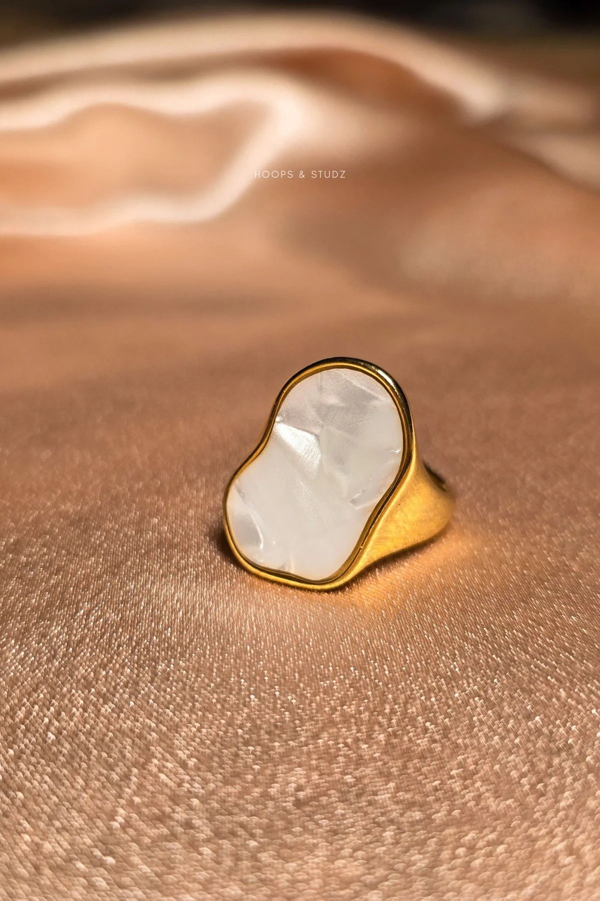 Qizil Stainless Steel Ring