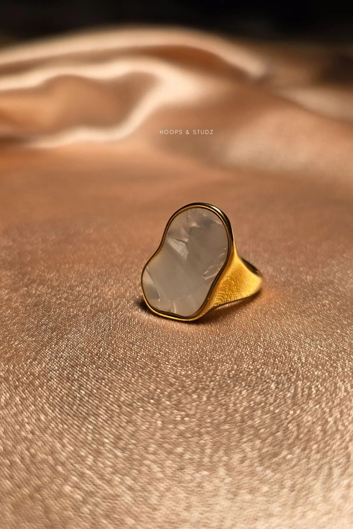 Qizil Stainless Steel Ring