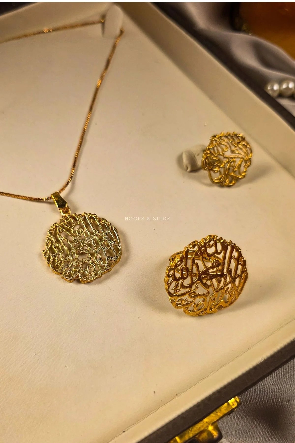 Qalma Locket Set