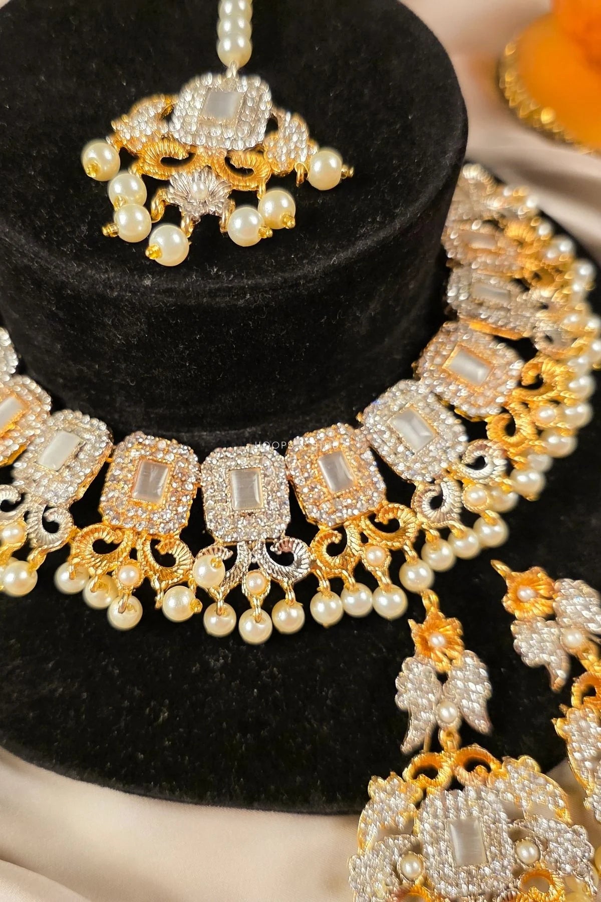 Laila Two toned Bridal Jewelry Set