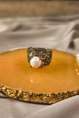 Almas Vintage Stone Ring- Pearl