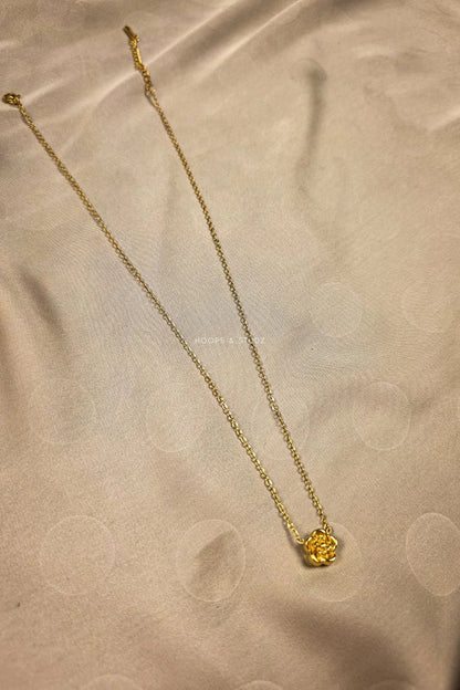 Flower Pendant Necklace