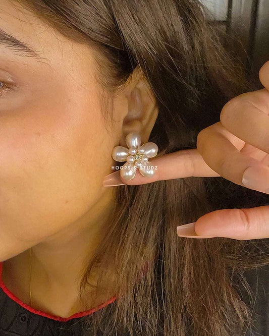 Gulsh Pearl flower Studs