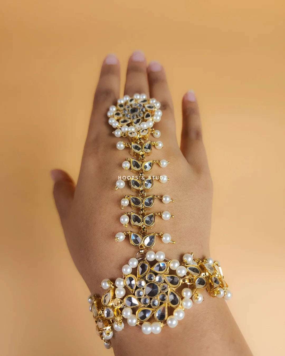 Gulrukh Hand Angla in Farshi Kundan