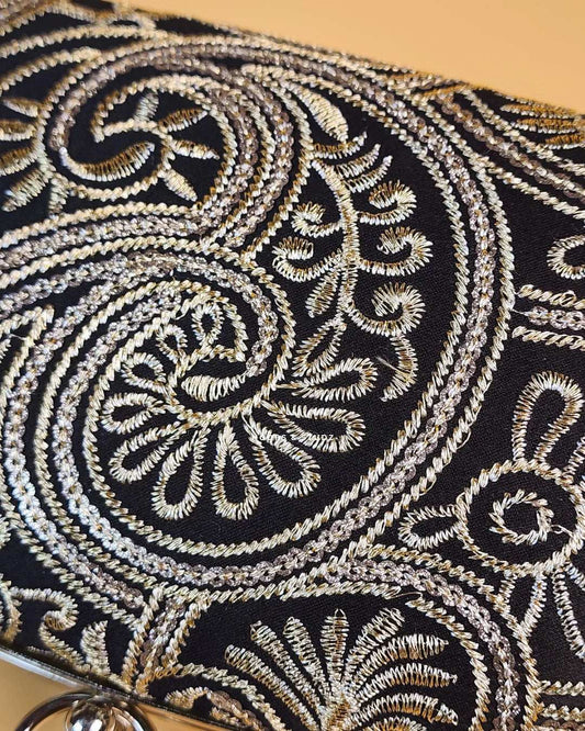 Cathy embroidered Women Clutch
