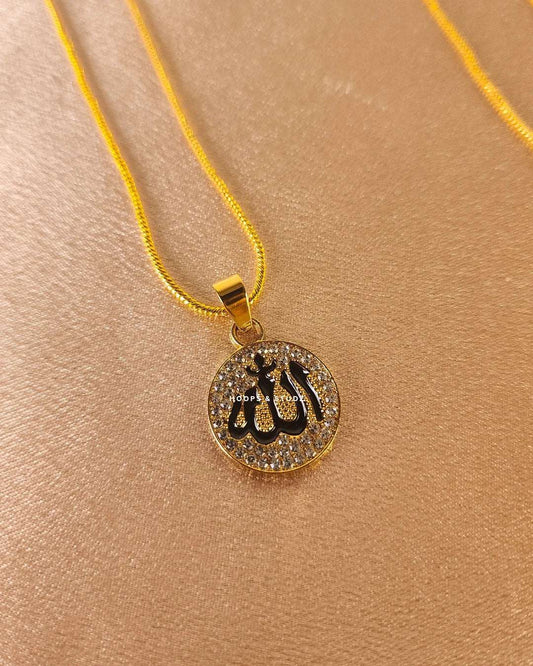 ALLAH gold plated pendant in Zircon