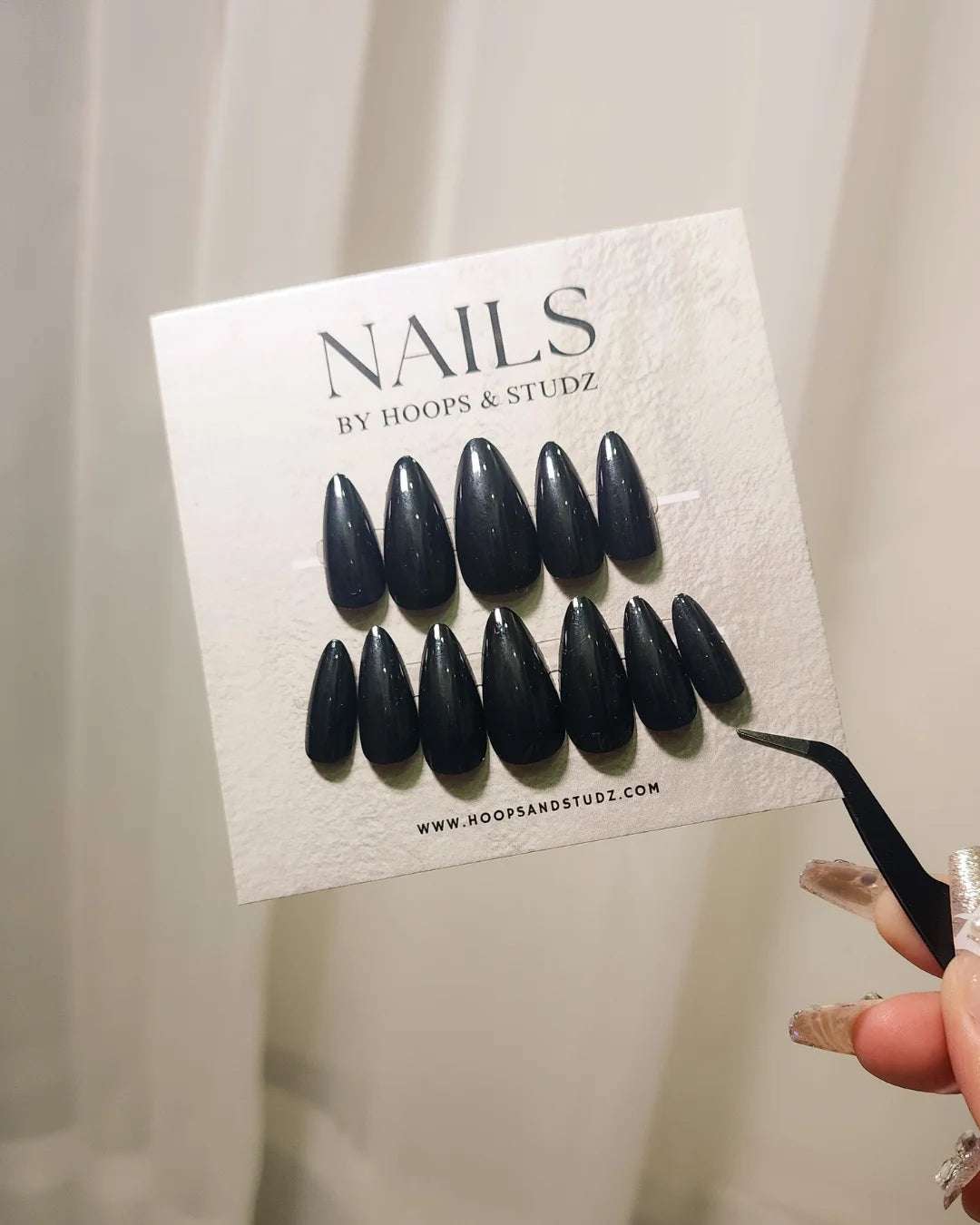 Black Matte Almond Shape Press on Nails - N003