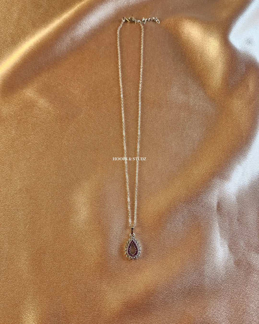 Haniya Pendant Chain