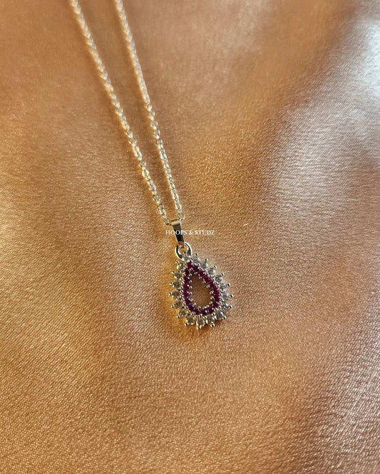 Haniya Pendant Chain