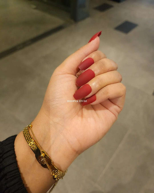 Matte Almond Blood Red Press on Nails - N002