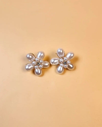 Gulsh Pearl flower Studs