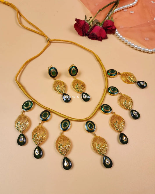 Aleema Polki Kundan Jewellery Set