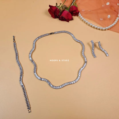 Stella modern bridal jewellery set
