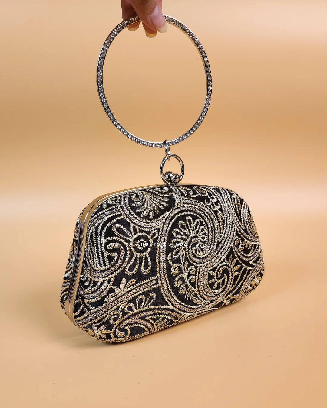 Cathy embroidered Women Clutch