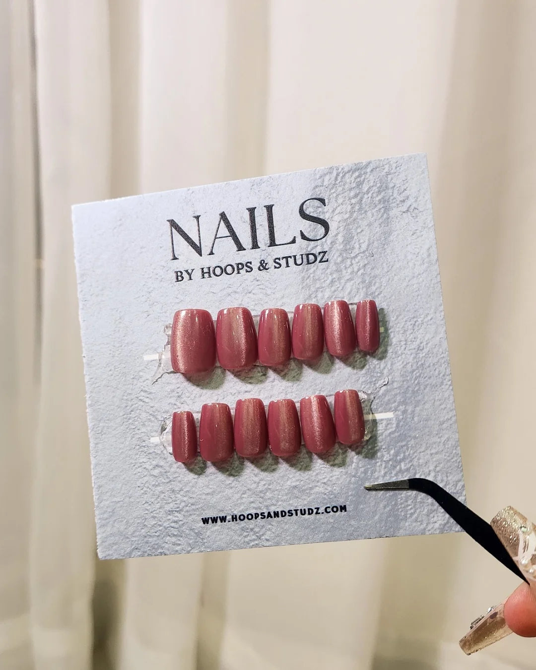 Cat eye Pink Press on Nails - N018
