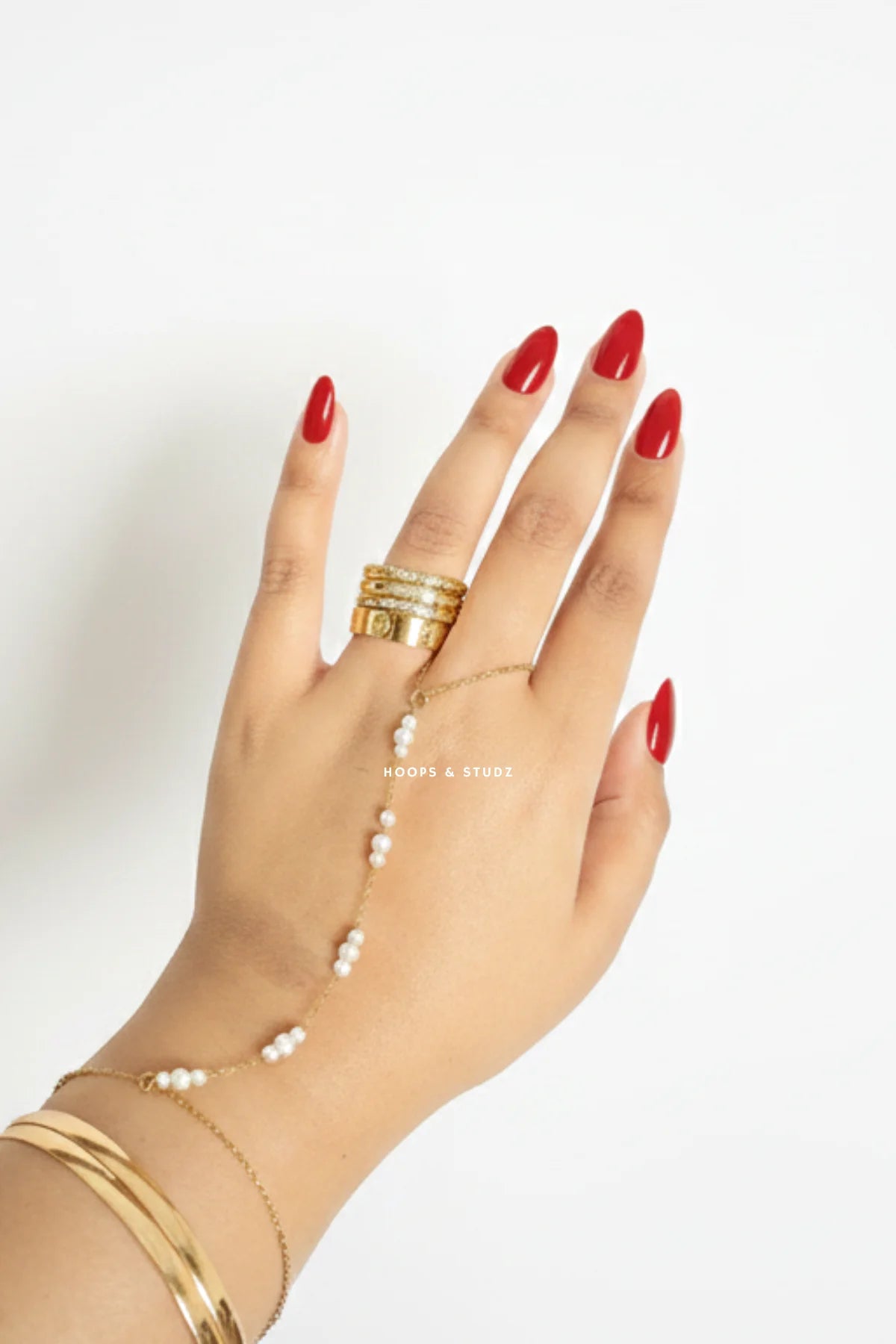 Pearly Hand Ringlet