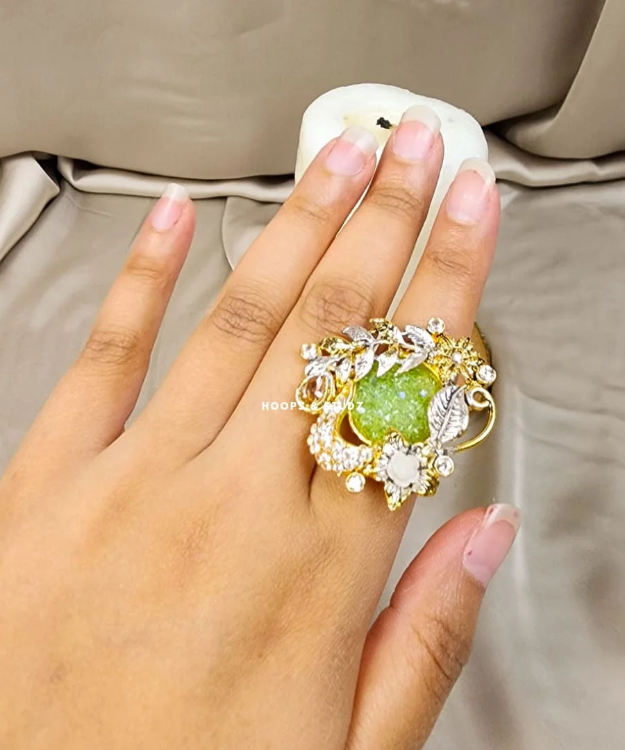 Zahaab - Mint Green, Stone Ring