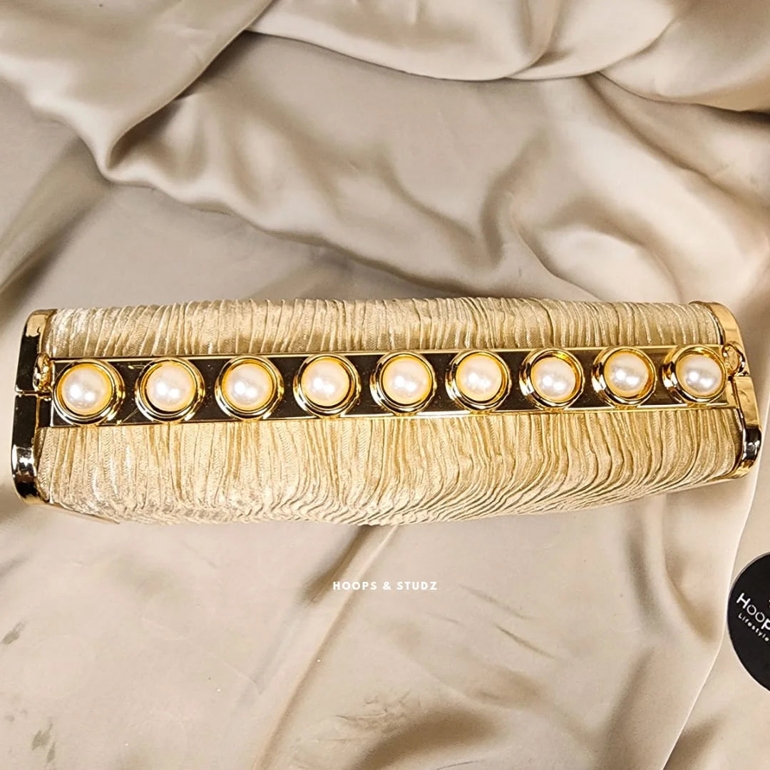Anastasia Clutch Purse- Cream