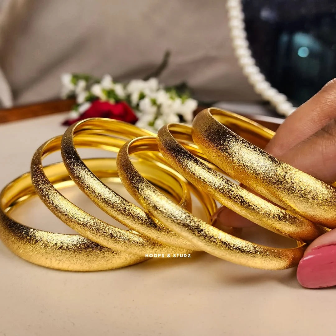 Dhanak Bangles