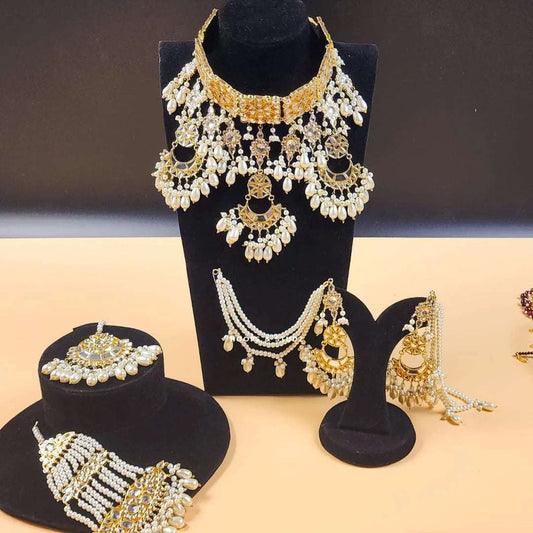 Maheer- Kundan Bridal Set